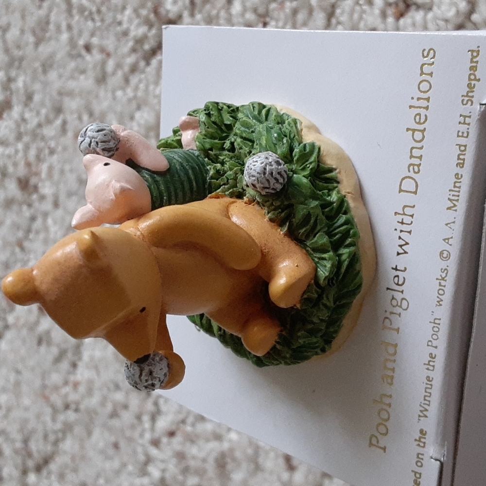 "Pooh and Piglet with Dandelions" thimble, others available in my closet